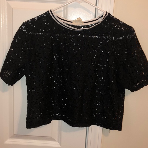 Top - Picture 2 of 3